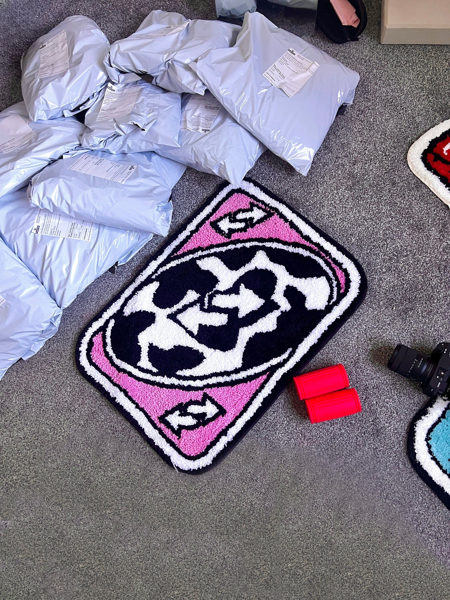 Reverse Card Tufted Rug